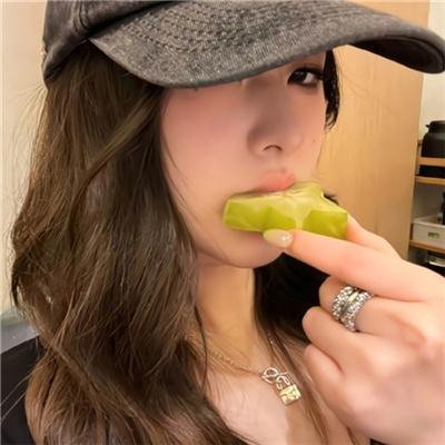 孤苦盲女阿玲